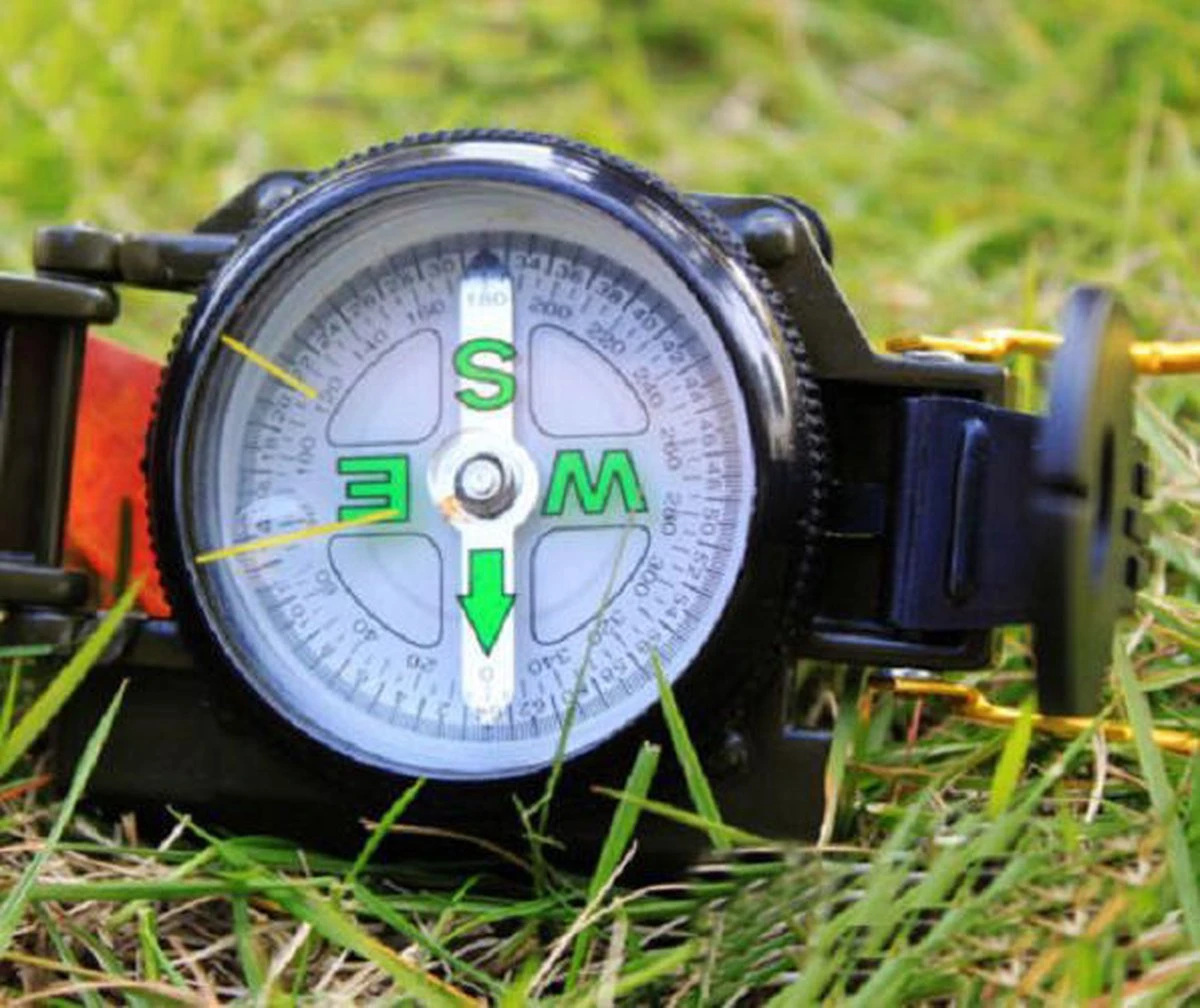 Professionele Metalen Kompas MILITAIR, Met Nachtmodus En Temperatuuraanduiding 7 Professionele Metalen Kompas MILITAIR, Met Nachtmodus En Temperatuuraanduiding - Afbeelding 5