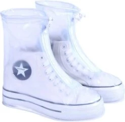 Voorkant 34 Unisex Waterdichte Overschoenen Met Rits En Aantrekkoord - Maat L 37/38 - Herbruikbaar – Transparant - Anti Slip Regen Overschoen - Schoenhoesjes - Waterdichte Schoenbeschermers - Regenhoes – Schoenovertek - Regenlaarzen