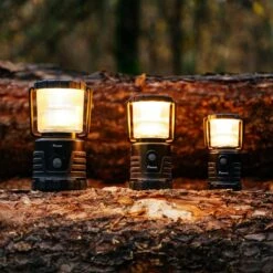 Favour L0434 Camping Lamp LED, 1105 Lumen, IP64, Waterdicht, Draagbare Kampeerlamp, Tentlamp, Schokbestendig, 4 Verschillende Lichtmodi Inclusief Kaarslicht-modus, Afneembaar Deksel & Compact Formaat 17 Favour L0434 Camping Lamp LED, 1105 Lumen, IP64, Waterdicht, Draagbare Kampeerlamp, Tentlamp, Schokbestendig, 4 Verschillende Lichtmodi Inclusief Kaarslicht-modus, Afneembaar Deksel & Compact Formaat -Bol 1200x1200 1291