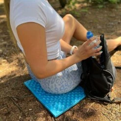 Springos Zitmat | Opvouwbaar Zitmatje | Zitkussen | 28 X 40 X 1 Cm | Blauw 28 Springos Zitmat | Opvouwbaar Zitmatje | Zitkussen | 28 X 40 X 1 Cm | Blauw -Bol 1200x1200 1305