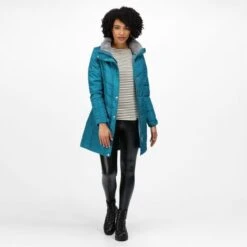 De Regatta Parthenia Baffle Jas - Jas - Dames - Geïsoleerd - Waterafstotend - Turkoois 24 De Regatta Parthenia Baffle Jas - Jas - Dames - Geïsoleerd - Waterafstotend - Turkoois -Bol 1200x1200 15