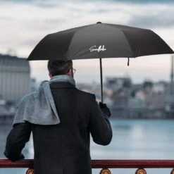 Sunflake Stormparaplu Opvouwbaar - Stormbestendig Tot 140km/u - Automatisch Uitklapbaar - Incl. Beschermhoes En Reisetui - Zwart -Bol 1200x1200 1665