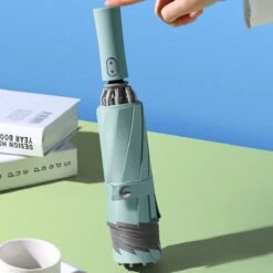 Tamarow™ Automatische Opvouwbare Paraplu - Omgekeerd Design - Windproof - Lichtgewicht - Reflectie - Omgekeerd Design - Licht Groen 14 Tamarow™ Automatische Opvouwbare Paraplu - Omgekeerd Design - Windproof - Lichtgewicht - Reflectie - Omgekeerd Design - Licht Groen -Bol 1200x1200 1756