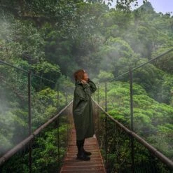 Relaxdays Regenponcho Herbruikbaar - Regenjas Groen - Fietsponcho Lange Mouwen - Festival -Bol 1200x1200 1903