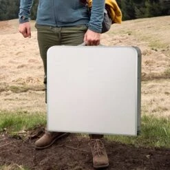 Merkloos Campingtafel - Opklapbaar - 75 X 55 X 70 Cm - Compact - Met Handvat -Bol 1200x1200 465