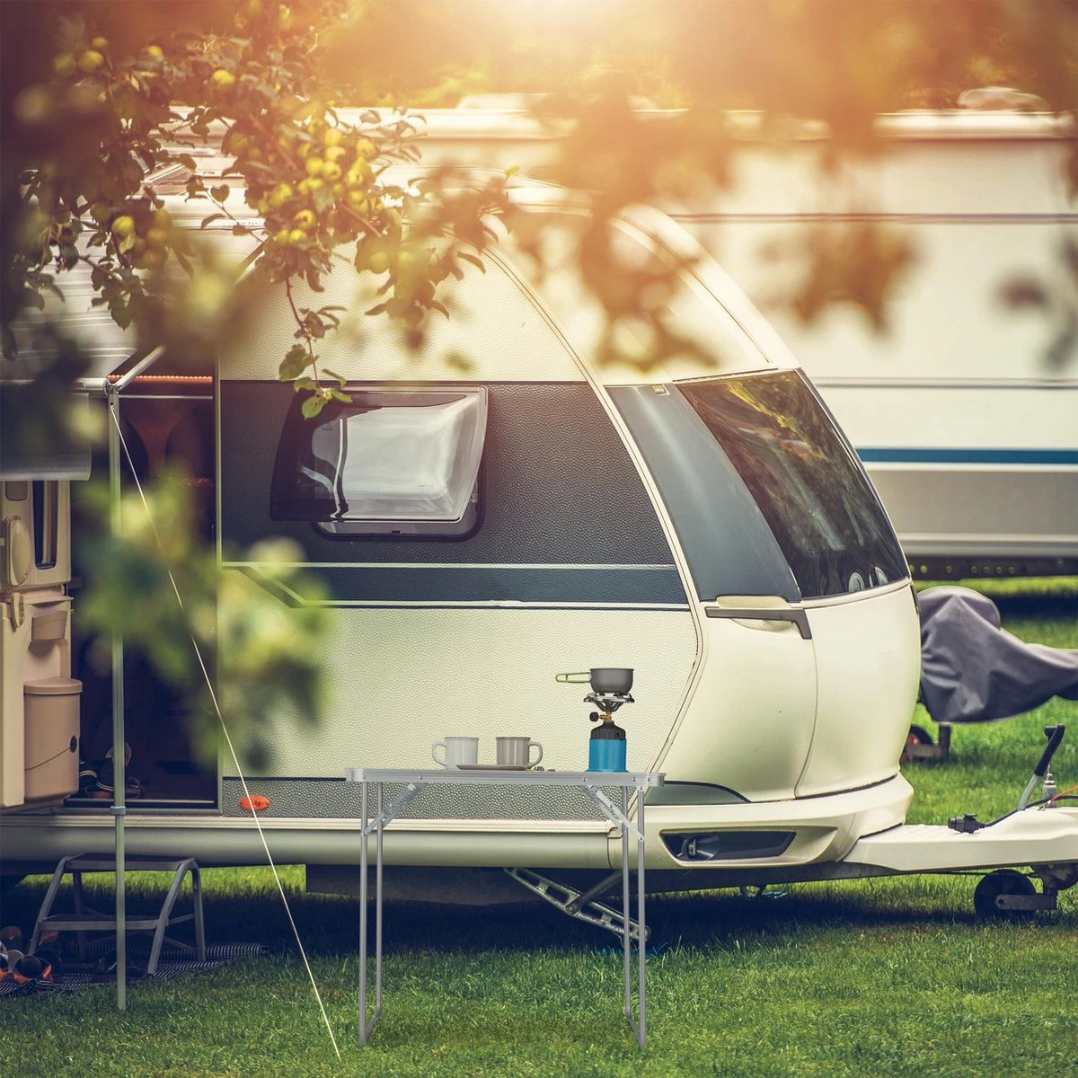 Relaxdays Campingtafel Inklapbaar - Aluminium Klaptafel - Vouwtafel Camping - Koffermodel 7 Relaxdays Campingtafel Inklapbaar - Aluminium Klaptafel - Vouwtafel Camping - Koffermodel - Afbeelding 5