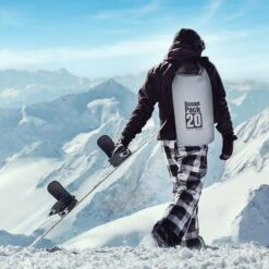 Relaxdays Ocean Pack 20 Liter - Waterdichte Tas - Strandtas - Zeilen - Outdoor Plunjezak - Rood -Bol 1200x1200 686