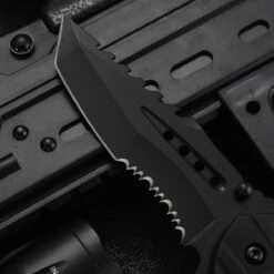 Sefaras Survival Zakmes J01 - Mes Met Tanden Aan 2 Kanten - 3cr13/Aluminum - Inklapbaar - Broekclip - Voor Kamperen - RVS - Zwart 11 Sefaras Survival Zakmes J01 - Mes Met Tanden Aan 2 Kanten - 3cr13/Aluminum - Inklapbaar - Broekclip - Voor Kamperen - RVS - Zwart -Bol 1200x1200 897