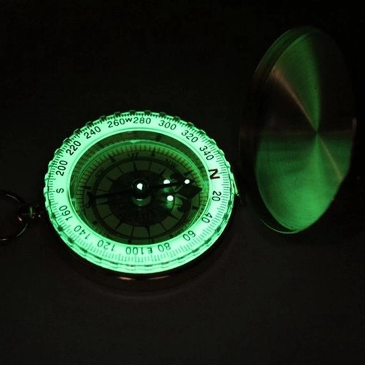 Luxe Kompas – Celvar – Glow In The Dark – Kompas Van Messing – Lichtgevend – Klassieke Kompas – Outdoor Uitrusting 4 Luxe Kompas – Celvar – Glow In The Dark – Kompas Van Messing – Lichtgevend – Klassieke Kompas – Outdoor Uitrusting - Afbeelding 2