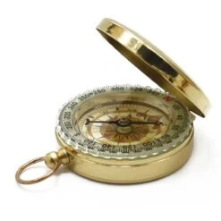 Luxe Kompas – Celvar – Glow In The Dark – Kompas Van Messing – Lichtgevend – Klassieke Kompas – Outdoor Uitrusting 9 Luxe Kompas – Celvar – Glow In The Dark – Kompas Van Messing – Lichtgevend – Klassieke Kompas – Outdoor Uitrusting -Bol 1200x1200 963