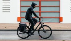 AGU Original Regenpak Essential - Geel/Zwart - L - Dames & Heren - Waterdicht & Ademend -Bol 1200x700 16