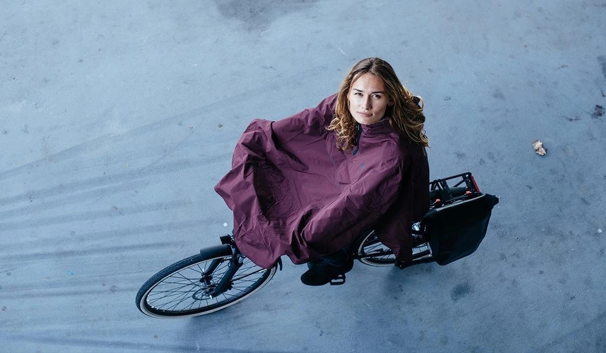 AGU Grant Regenponcho Essential Unisex - Navy Blauw - One Size - Dames & Heren - Waterdicht & Ademend 12 AGU Grant Regenponcho Essential Unisex - Navy Blauw - One Size - Dames & Heren - Waterdicht & Ademend - Afbeelding 10