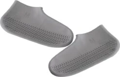 Siliconen Unisex Waterdichte Overschoenen Grijs Maat M 35-38 - Herbruikbaar – Anti Slip Regen Overschoen - Schoenhoesjes - Waterdichte Schoenbeschermers - Regenhoes – Schoenovertrek - Regenlaarzen -Bol 1200x776 1