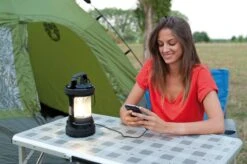 Coleman Twist+ 300 Camping Lantaarn - 300 Lumen - Oplaadbaar - Zwart 17 Coleman Twist+ 300 Camping Lantaarn - 300 Lumen - Oplaadbaar - Zwart -Bol 1200x799 29