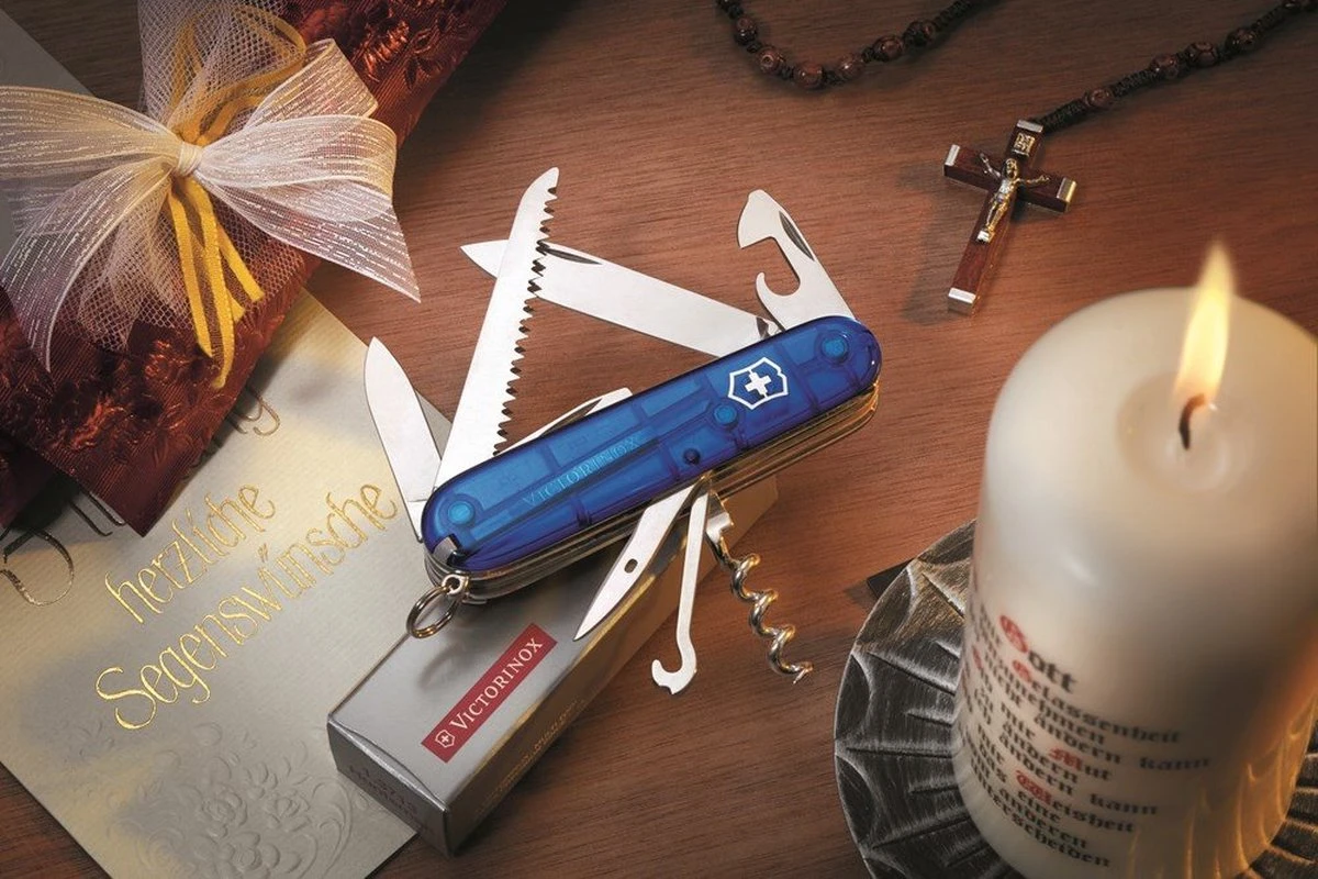 Victorinox Huntsman Blue Zwitsers Zakmes - 15 Functies - Blauw 4 Victorinox Huntsman Blue Zwitsers Zakmes - 15 Functies - Blauw - Afbeelding 2