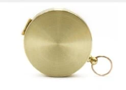 Luxe Kompas – Celvar – Glow In The Dark – Kompas Van Messing – Lichtgevend – Klassieke Kompas – Outdoor Uitrusting 8 Luxe Kompas – Celvar – Glow In The Dark – Kompas Van Messing – Lichtgevend – Klassieke Kompas – Outdoor Uitrusting -Bol 1200x858 1