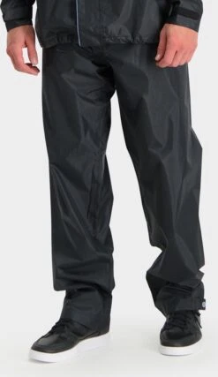 AGU Passat Regenbroek Essential - Black - M -Bol 694x1200 4