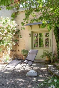 LAFUMA R Clip - Relaxstoel - Verstelbaar - Inklapbaar - Zero Gravity - Magnolia/Light Pink 30 LAFUMA R Clip - Relaxstoel - Verstelbaar - Inklapbaar - Zero Gravity - Magnolia/Light Pink -Bol 800x1200 39