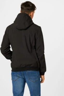 Lyle & Scott - Heren Outdoorjas Softshell Jacket - Zwart - Maat L 39 Lyle & Scott - Heren Outdoorjas Softshell Jacket - Zwart - Maat L -Bol 804x1200